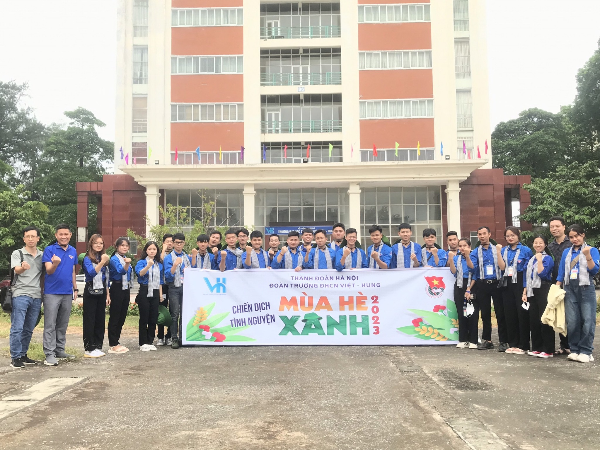 Đại Học C&ocirc;ng Nghiệp Việt Hung Trường C&ocirc;ng Hay Tư