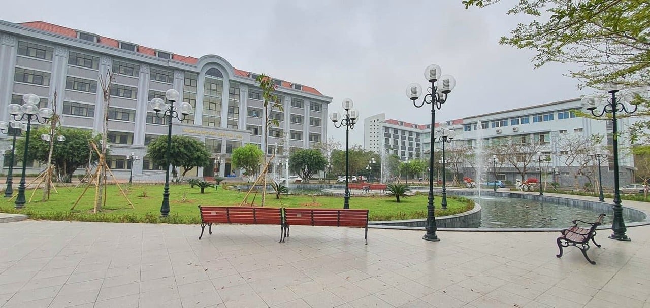 Điểm Chuẩn Đại Học C&ocirc;ng Nghiệp Việt Hung