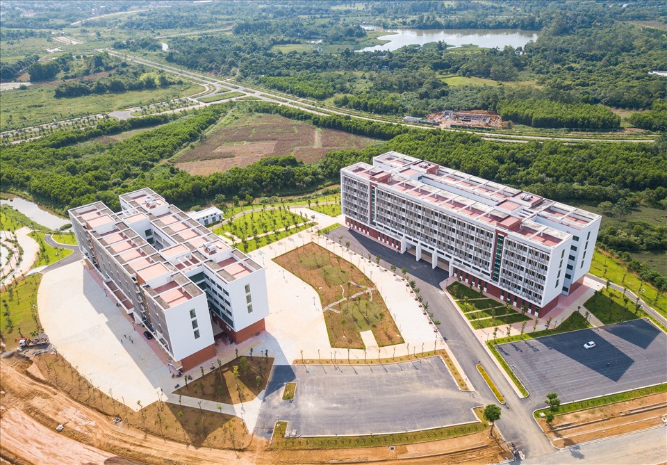 Học Ph&iacute; Đại Học Gi&aacute;o Dục ĐHQG H&agrave; Nội