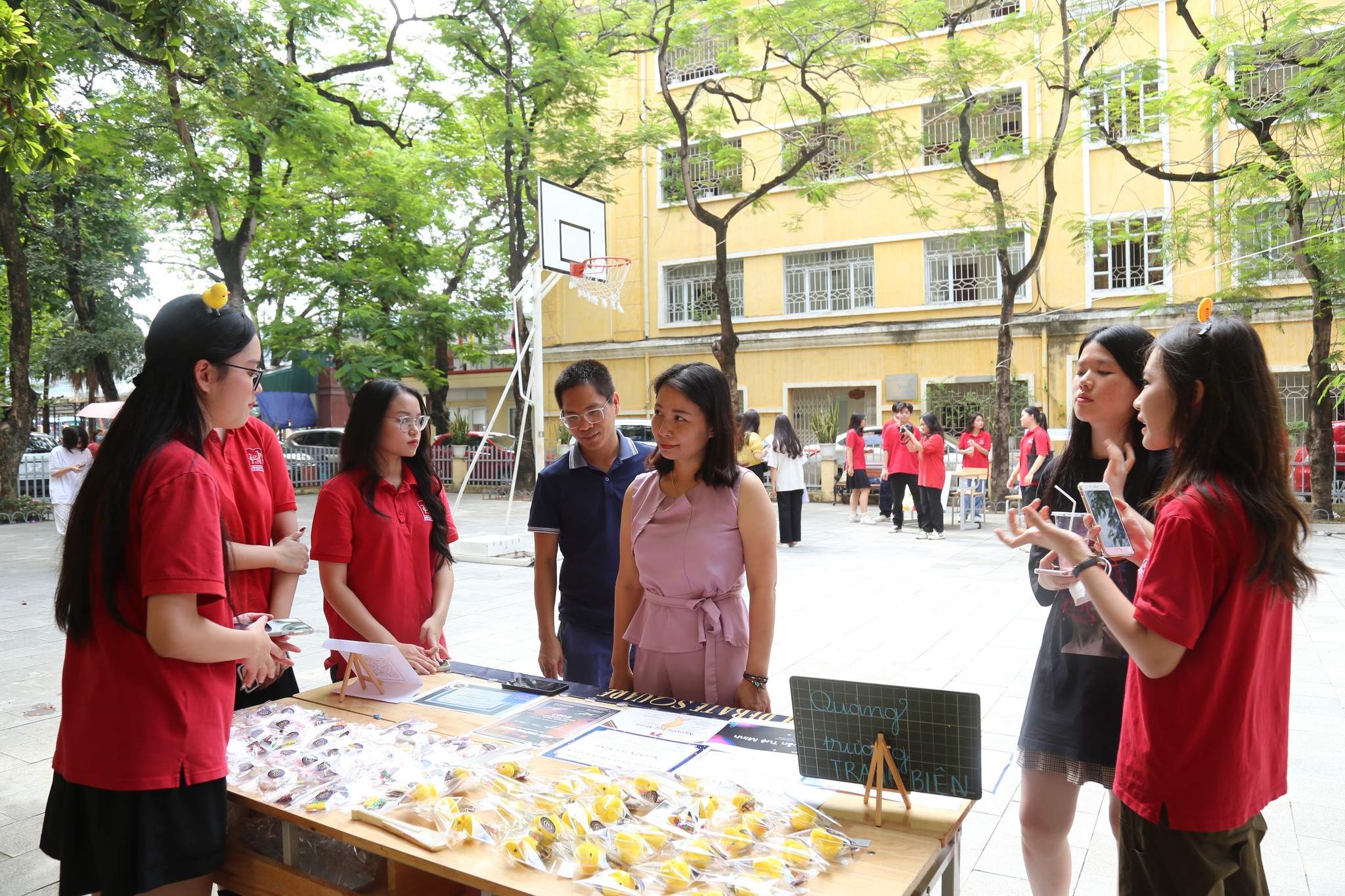 Đại Học Khoa Học X&atilde; Hội V&agrave; Nh&acirc;n Văn X&eacute;t Học Bạ