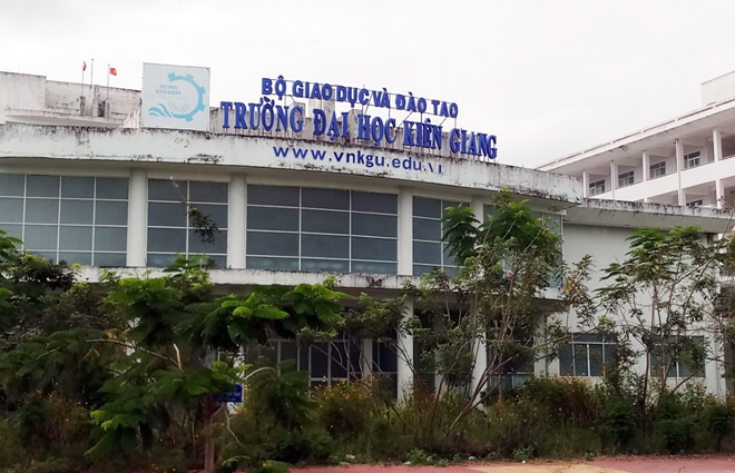 Trường Đại Học Đồng Nai x&eacute;t học bạ