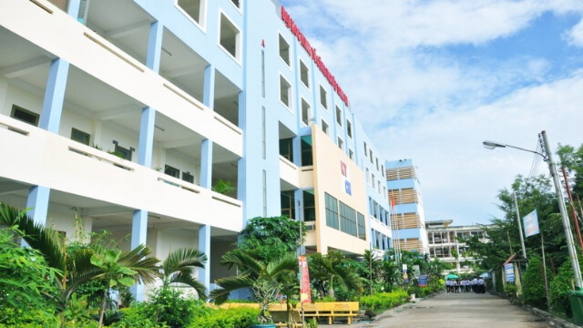 Trường Đại Học Kinh Tế Công Nghiệp Long An xét học bạ