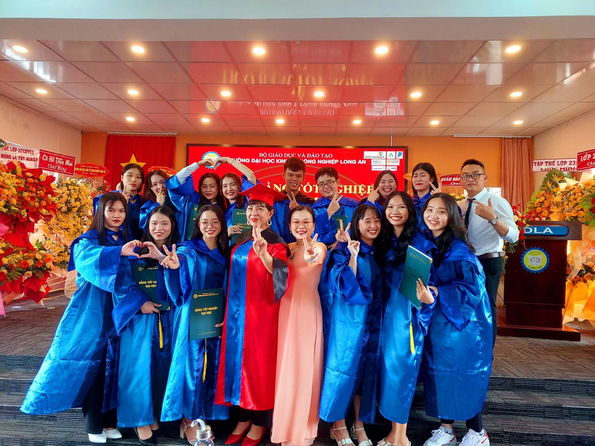 Trường Đại Học Kinh Tế Công Nghiệp Long An công hay tư