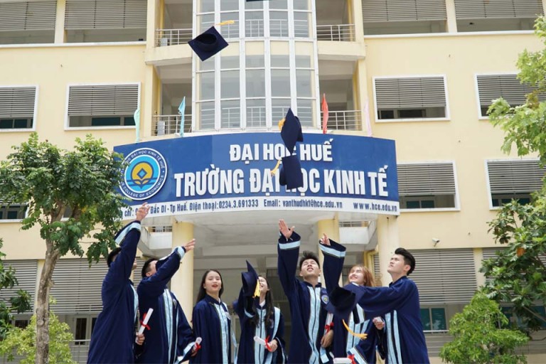Trường Đại Học Kinh Tế Đại Học Huế điểm chuẩn