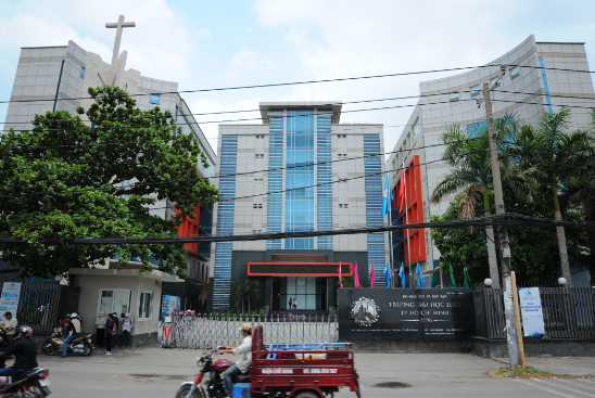 Tuyển Sinh Đại Học Luật TP.HCM