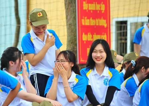 Viện Đại Học Mở H&agrave; Nội c&ocirc;ng hay tưu