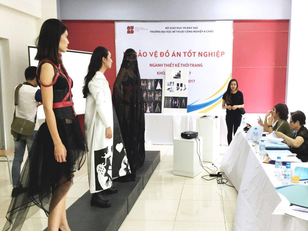 Đại Học Mỹ Thuật C&ocirc;ng Nghiệp &Aacute; Ch&acirc;u H&agrave; Nội Trường C&ocirc;ng Hay Tư