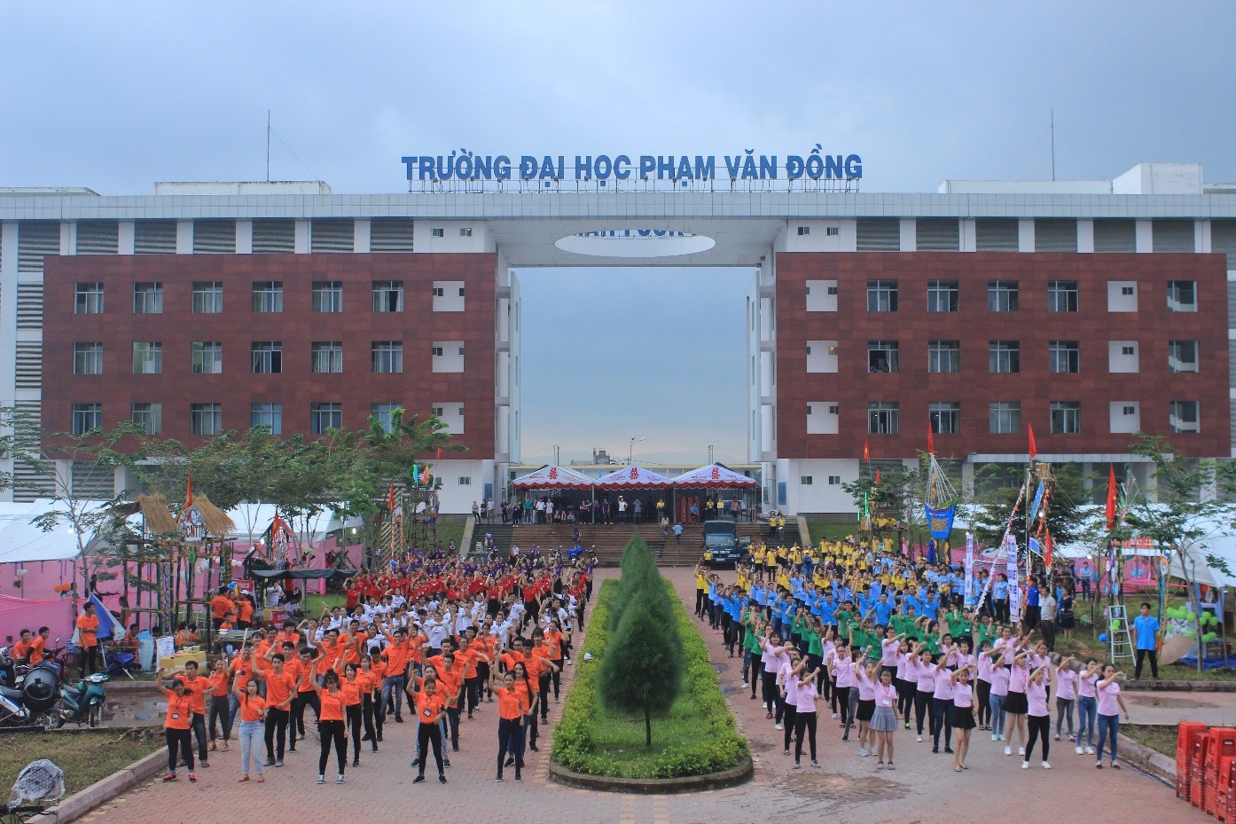 Trường Đại Học Phạm Văn Đồng điểm chuẩn