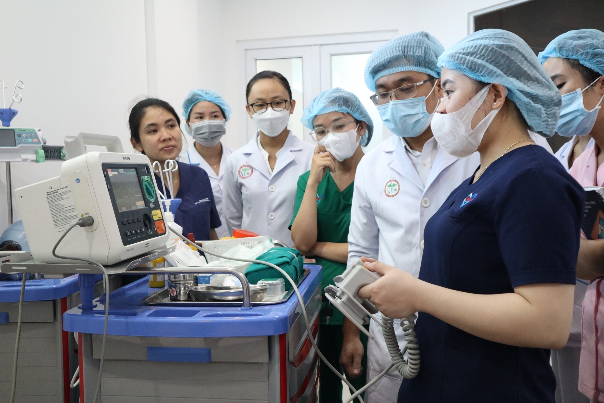 Trường Đại Học Phan Ch&acirc;u Trinh c&ocirc;ng hay tư