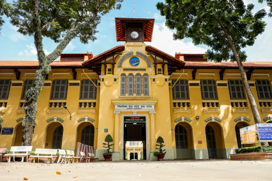 Tuyển Sinh Đại Học S&agrave;i G&ograve;n 