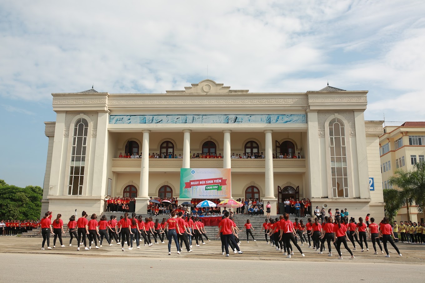 Trường Đại Học Sư Phạm Đại Học Th&aacute;i Nguy&ecirc;n c&ocirc;ng hay tư