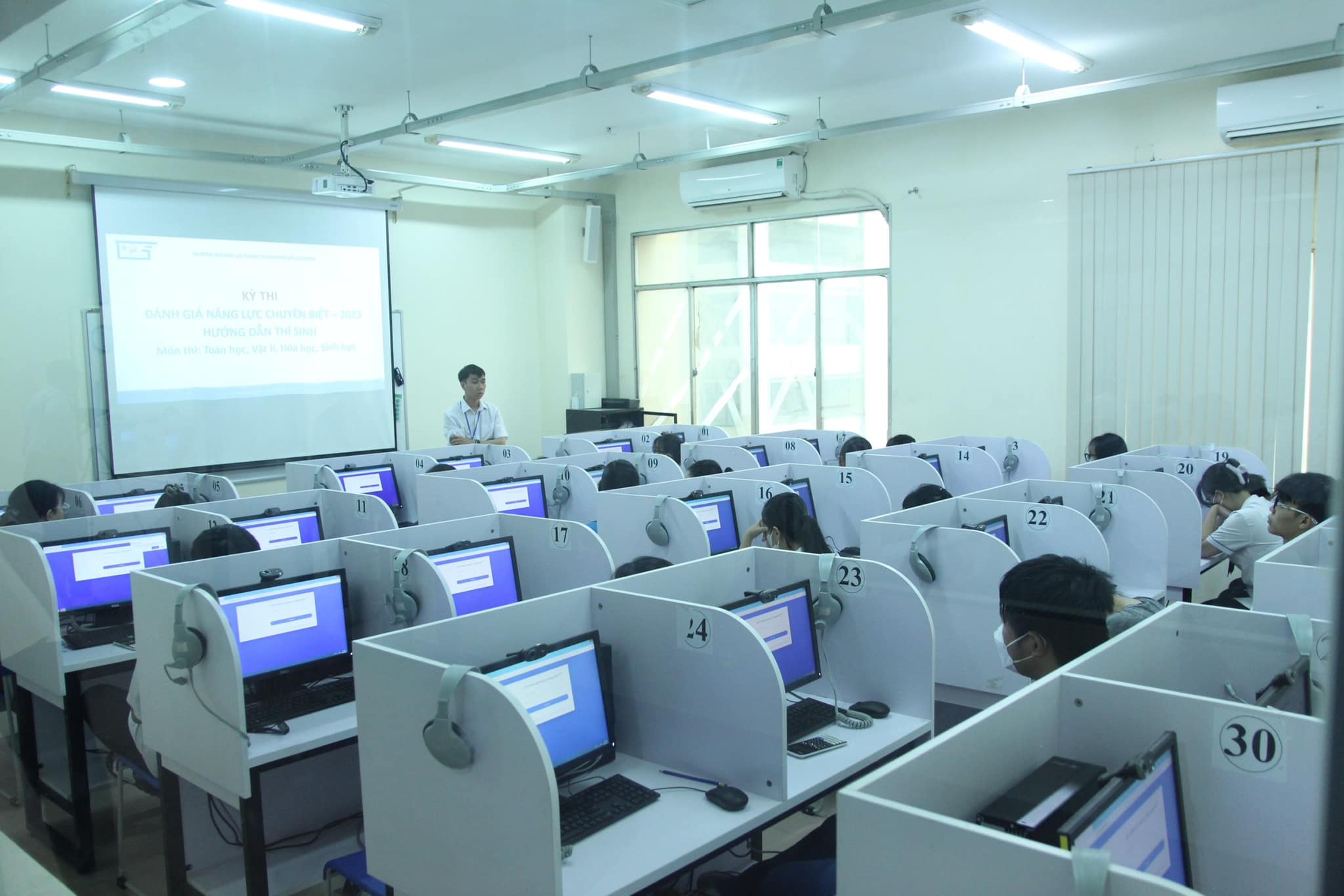 Học Ph&iacute; Đại Học Sư Phạm TP.HCM