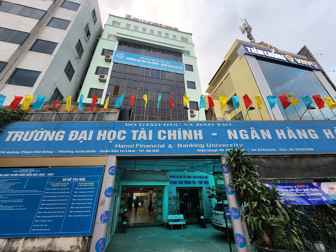 Học Phí Đại Học Tài Chính Ngân Hàng Hà Nội