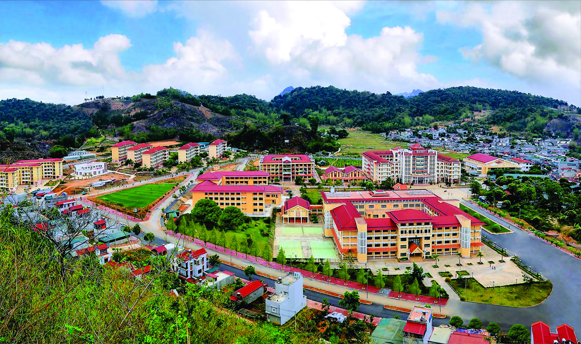Trường Đại Học T&acirc;y Bắc tuyển sinh