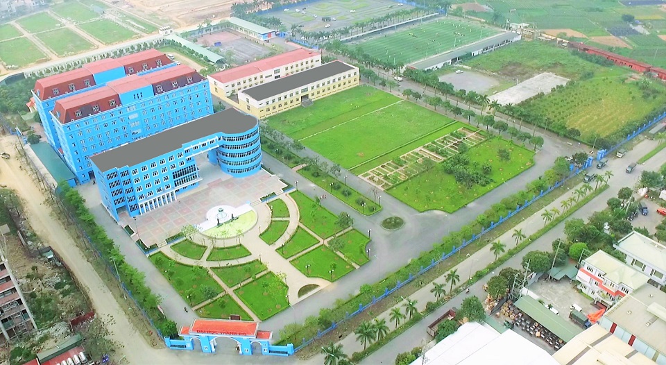 Trường Đại Học Th&agrave;nh Đ&ocirc; c&ocirc;ng hay tư