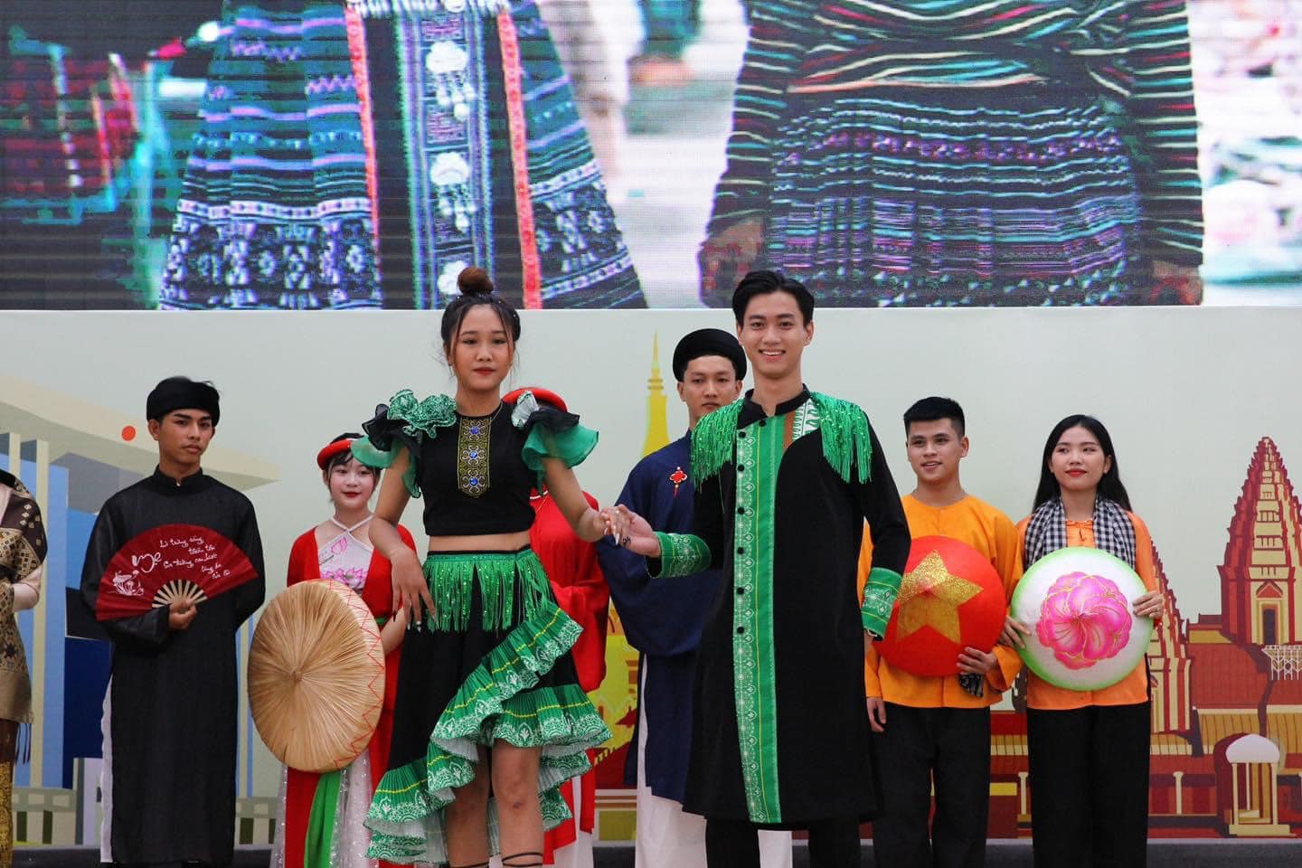 Trường Đại Học Thủ Dầu Một học ph&iacute;