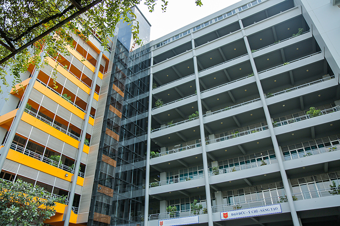 Học Ph&iacute; Đại Học Văn Lang TP.HCM 