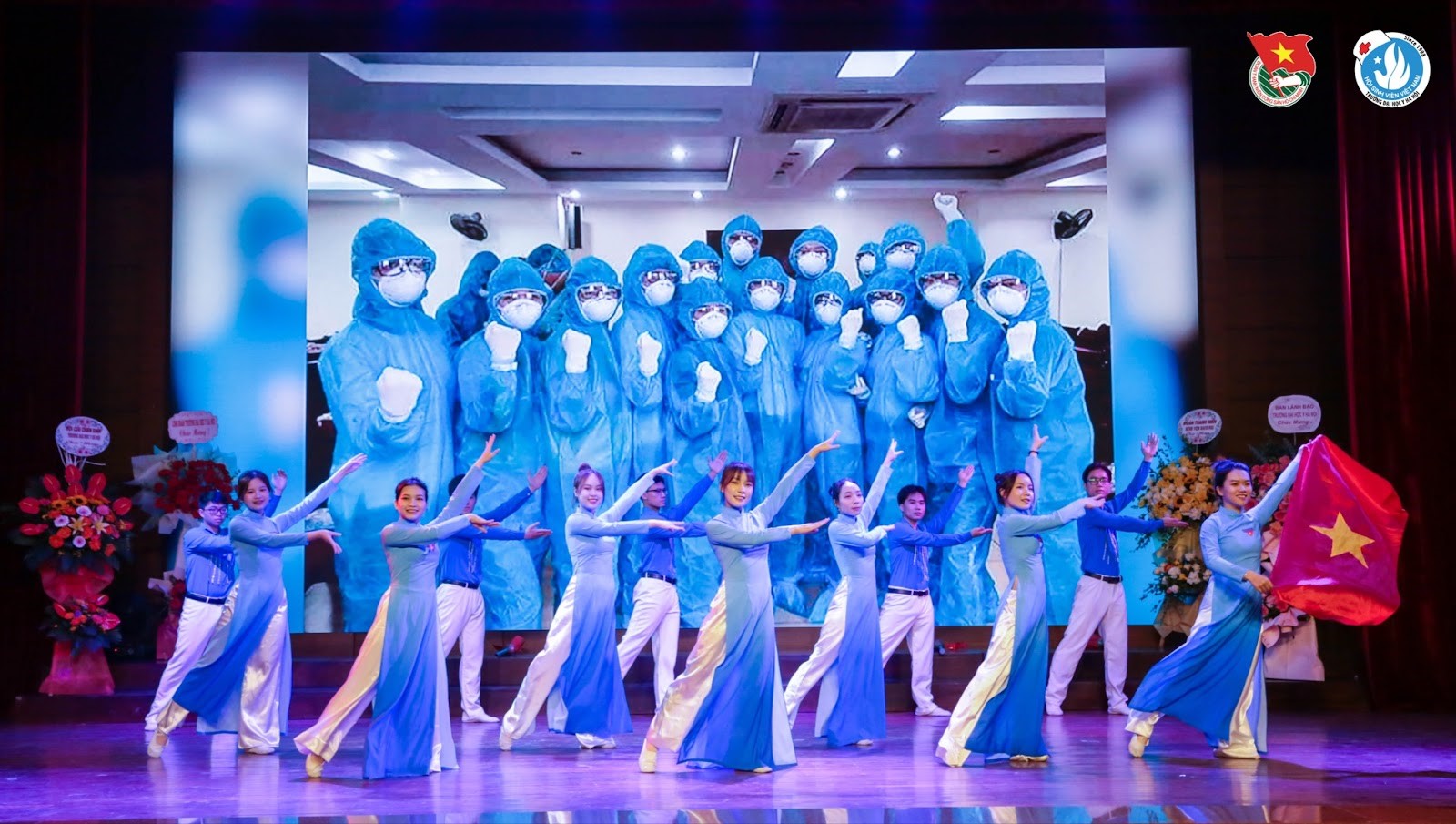 Đại Học Y H&agrave; Nội Trường C&ocirc;ng Hay Tư