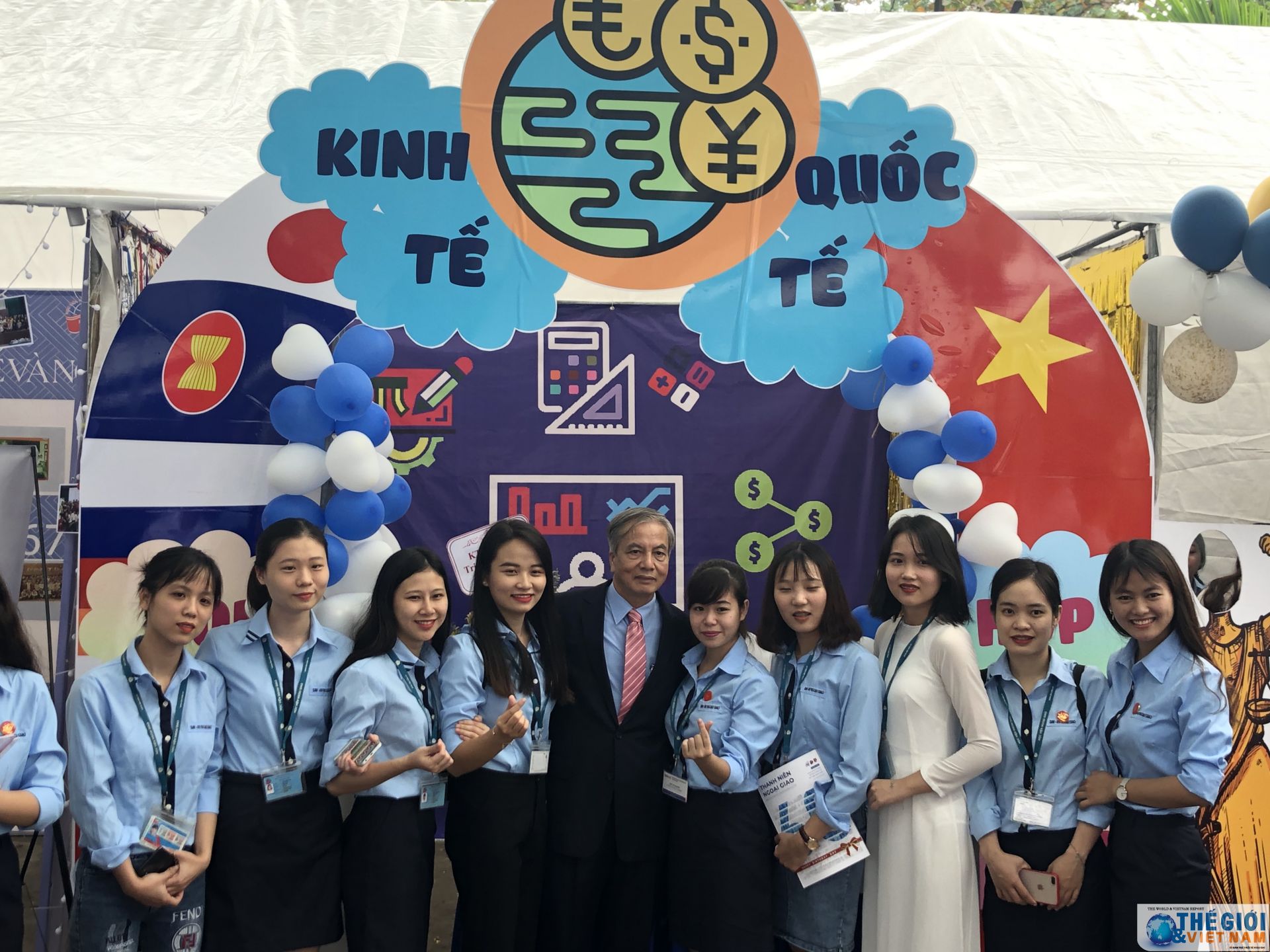 Học Viện Ngoại Giao c&ocirc;ng hay tư