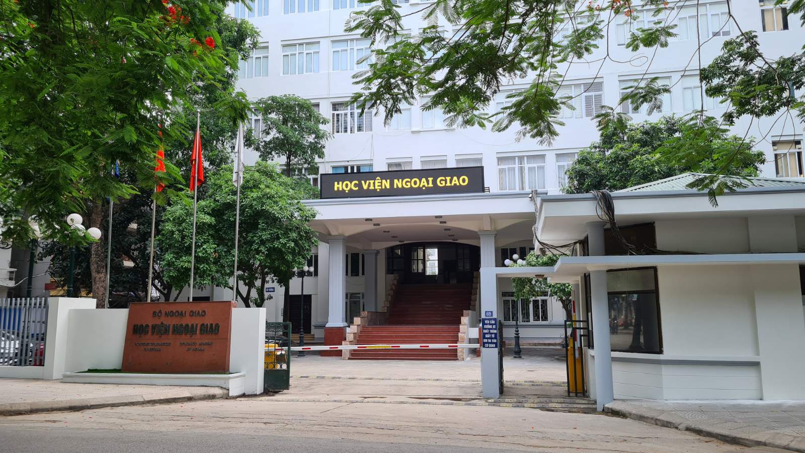 Trường Học Viện Ngoại Giao Tuyển Sinh Đại Học Chính Quy